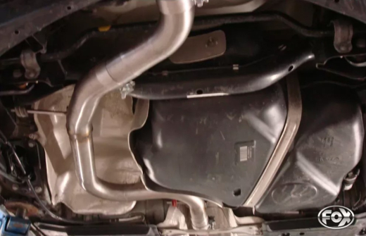 Fox Mittelschalldämpferersatzrohr (ohne Zulassung)